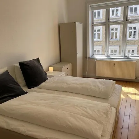 公寓 Three Bedroom In Aalborg, Borgergade 22