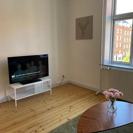 Three Bedroom In Aalborg, Borgergade 22